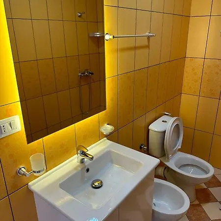 Lulu Suites * Golem (Tirana)