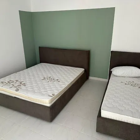 Lulu Suites Golem (Tirana)